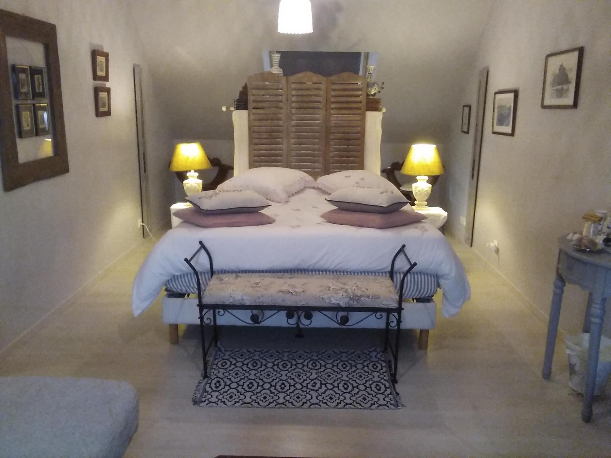 6Bis Rue De La Boussaquiere St Broladre Bed and Breakfast Saint-Broladre Buitenkant foto